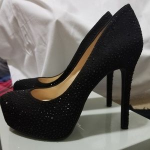 Jessica Simpsom black sparkly heels